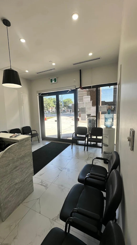 Mabelle Dental - Danforth dental clinic in Toronto - Photo 2